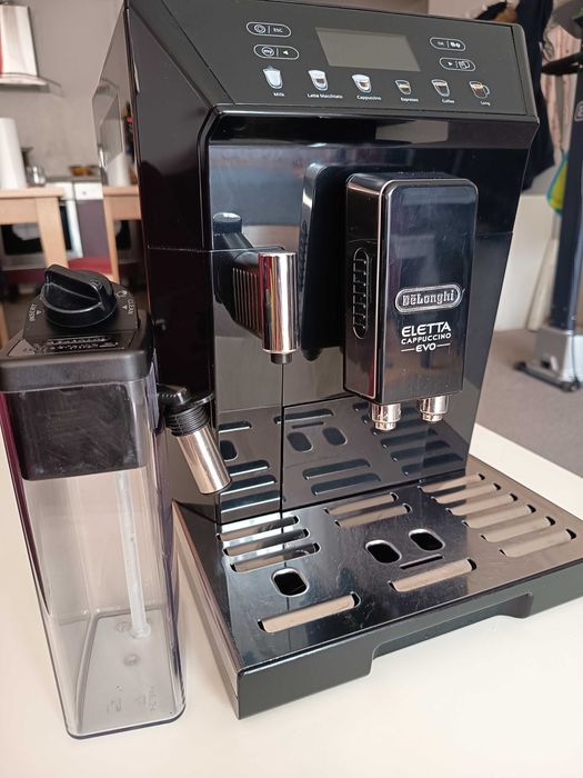 DeLonghi aparat cafea boabe