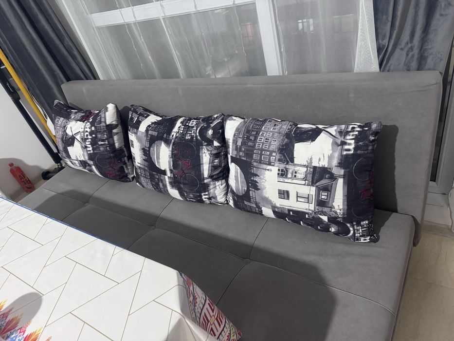 Диван тахта в очень хорошем состоянии