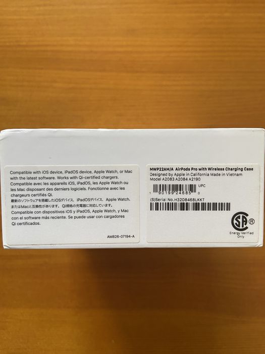 Продам Airpods Pro, оригинал