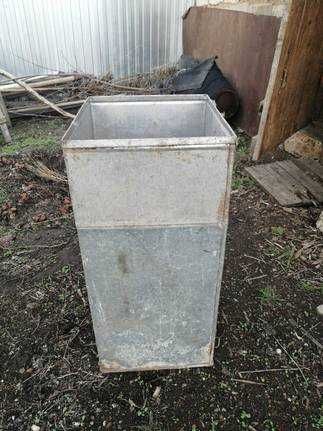 Продам баки для сыпучих материалов