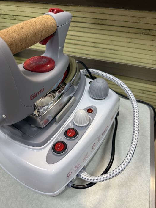 Станция за гладене Girmi ST03 2000W