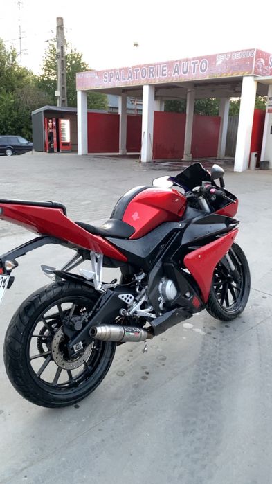 Yamaha Yzf r125 2015