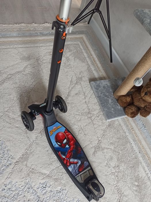 Самокат детский с наклоном поворота