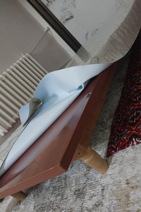 Столлар сатылады