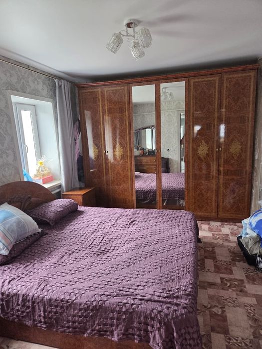 Продам спальный гарнитур или кровать двухспальный состояние отличное