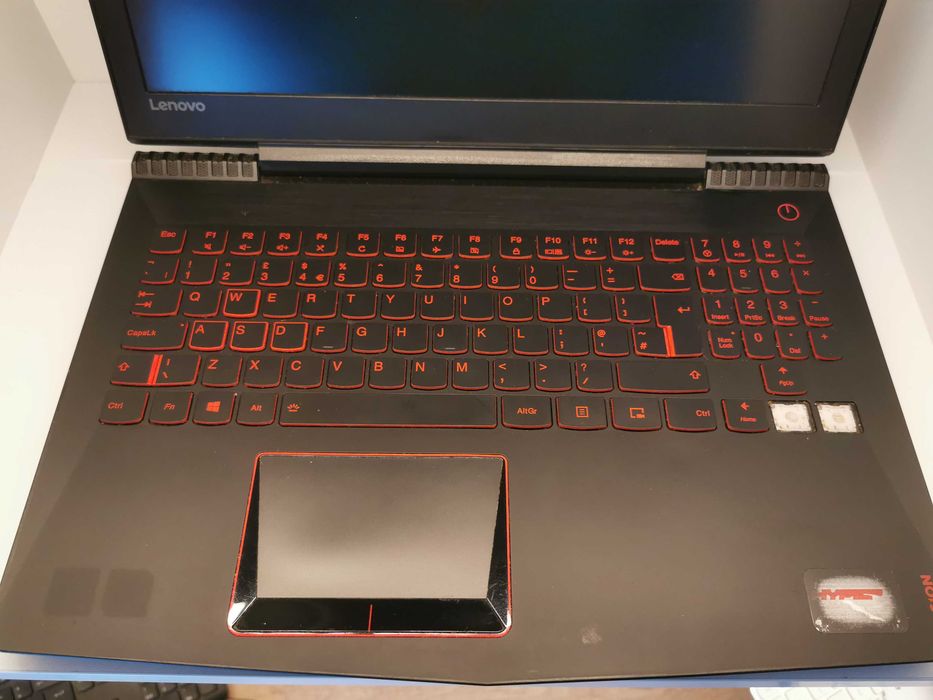 Laptop Gaming Lenovo Legion Y520