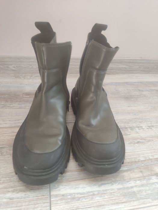Дамски боти на ZARA