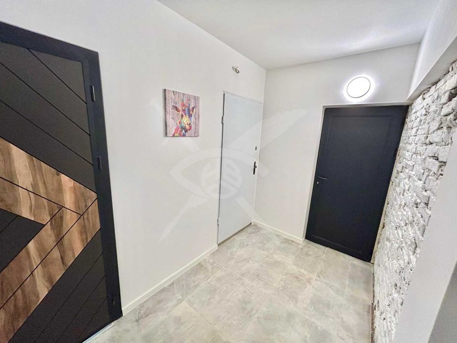 Продава се Едностаен апартамент в Варна, Общината - 18 кв.м за 2995 €/кв.м - Снимка #9