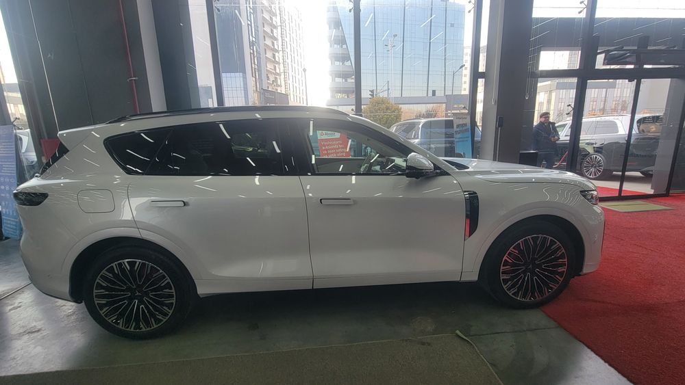 Voyah free + restailing