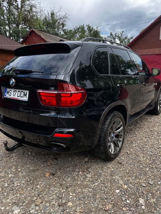 Vand bmw x5 sau schimb
