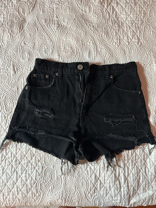 Черни къси панталони Pull & bear