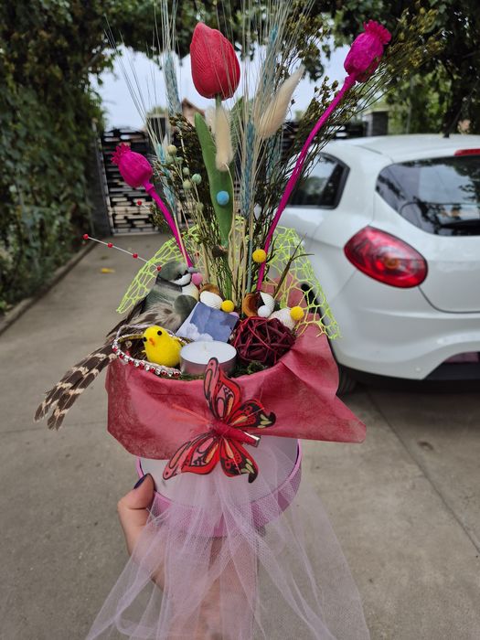 Cutie cadou din flori uscate naturale