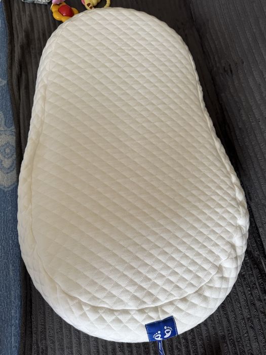 Кокон для новорожденных детей.