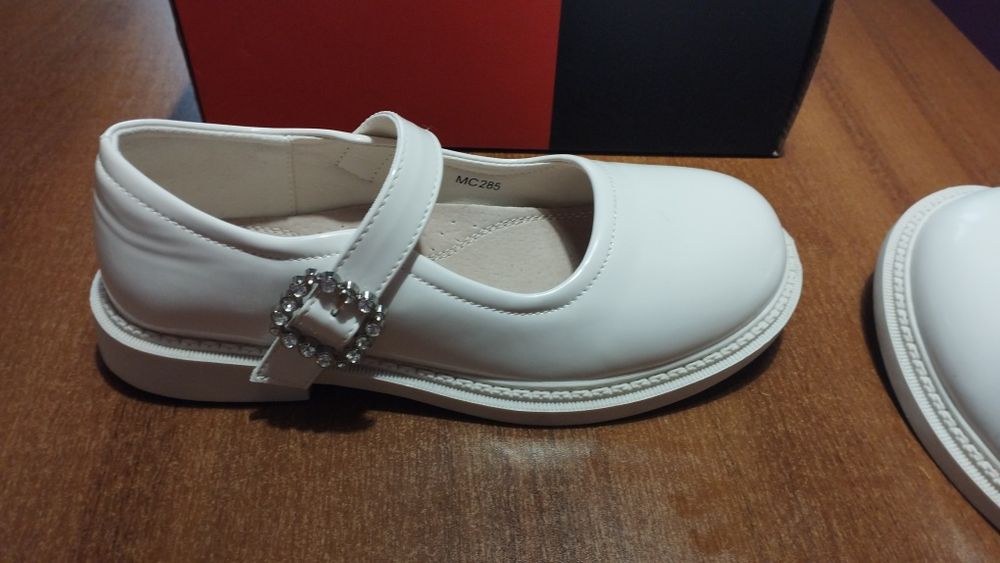 Официални обувки за момичета