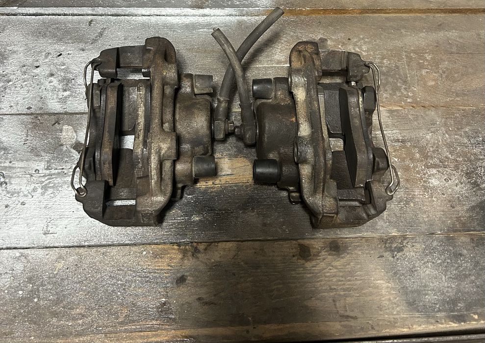 Тормозные супорта Opel Vectra A