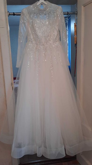 Продам свадебное платье