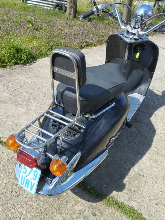 Скутер honda schadow 50