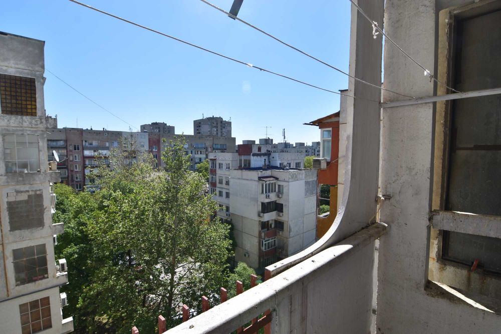 Продава се Тристаен апартамент в Пловдив, Каменица 2 - 68 кв.м за 1839 €/кв.м - Снимка #12