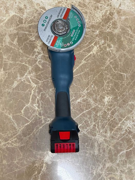 BOSCH GWS 18V-10 SC - Акумулаторен безчетков ъглошлайф 18V 5.0Ah