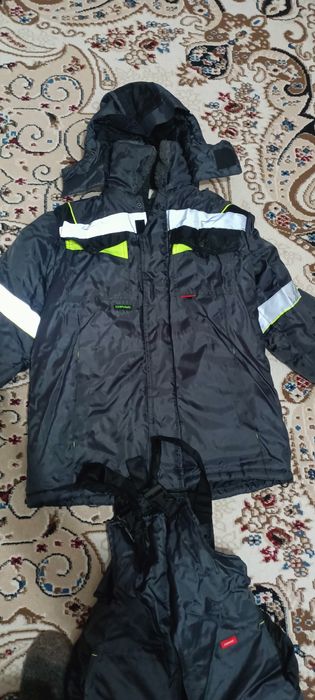 Продам зимнюю спецодежду!!!
