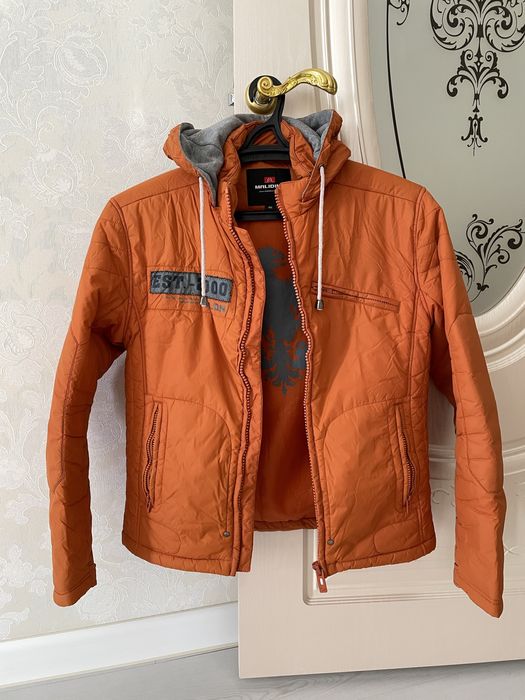 Продам мужскую куртку