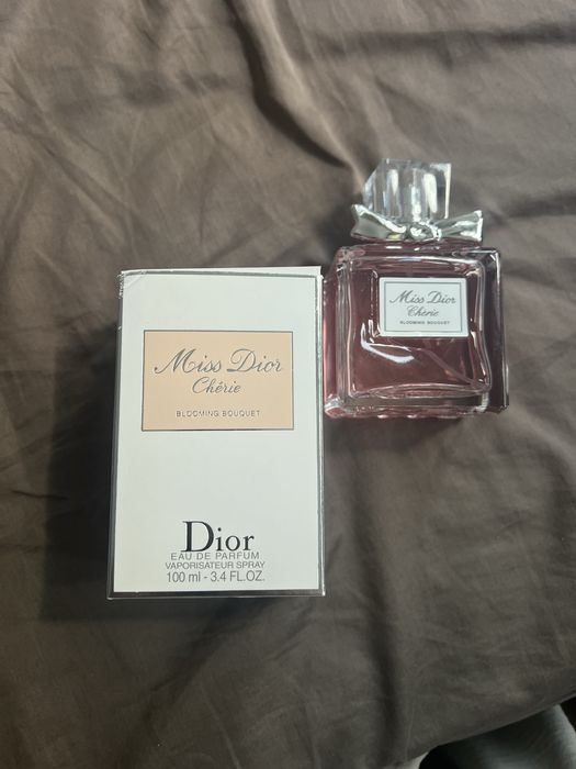 Парфюм Miss Dior Blooming Bouquet
