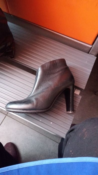 Продам полусапожки