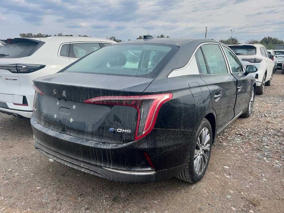 `Hongqie E-QM5 500 km Ajoyib narxlarda
