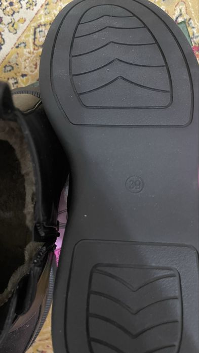 Женские новые ботинки