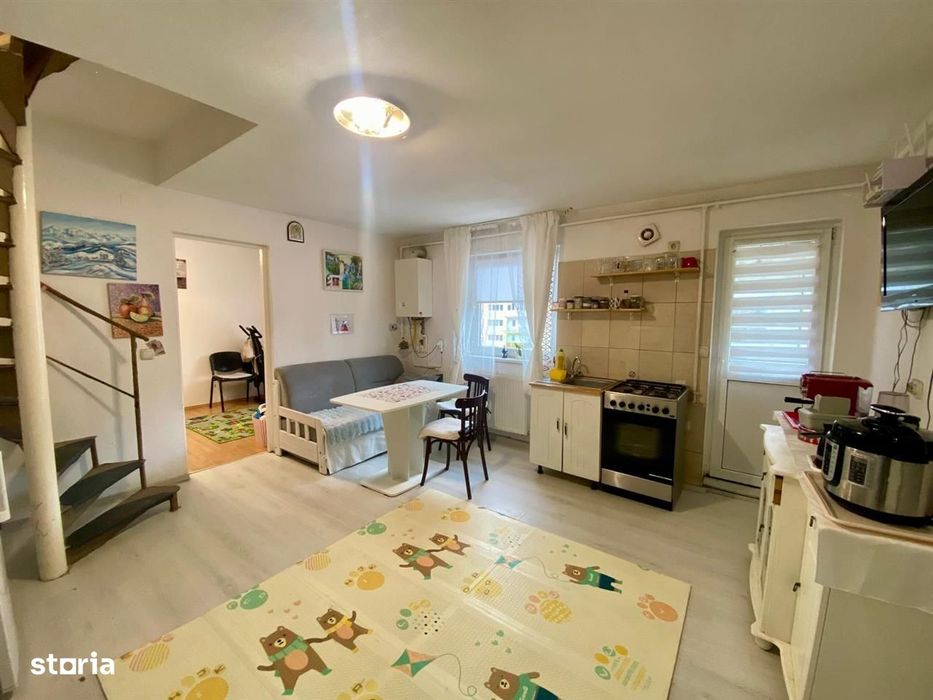 Apartament 3 camere + balcon | 60 mp | pretabil investitie | zona buna