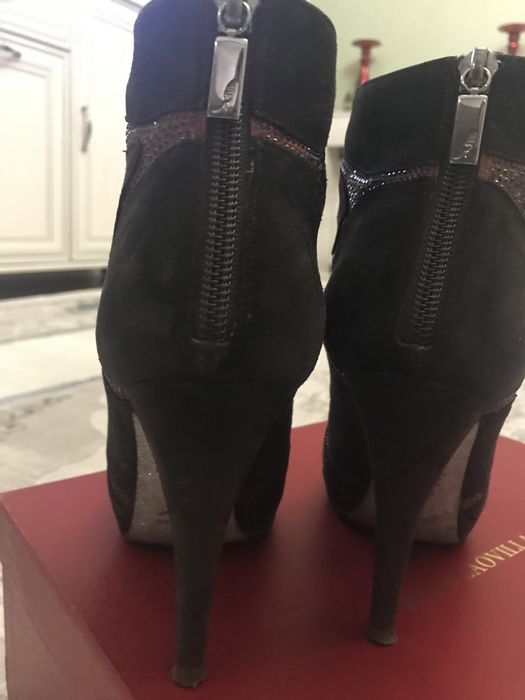 Продам обувь