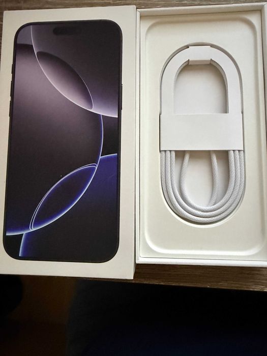 iPhone 16 pro Max , 512 gb, cutie si accesorii originale