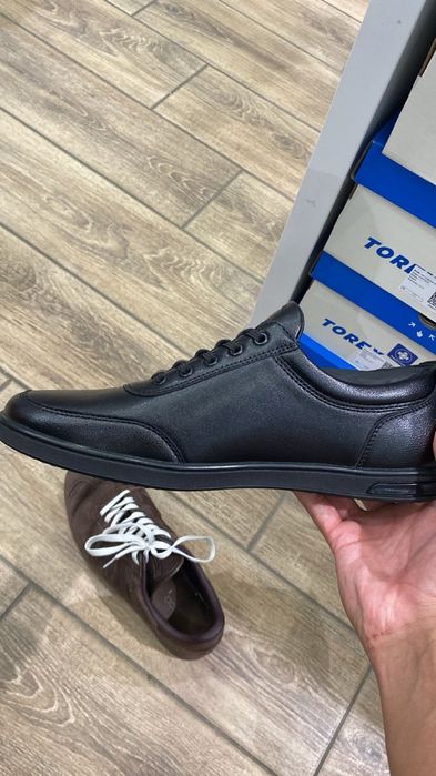 Продаю туфли новые