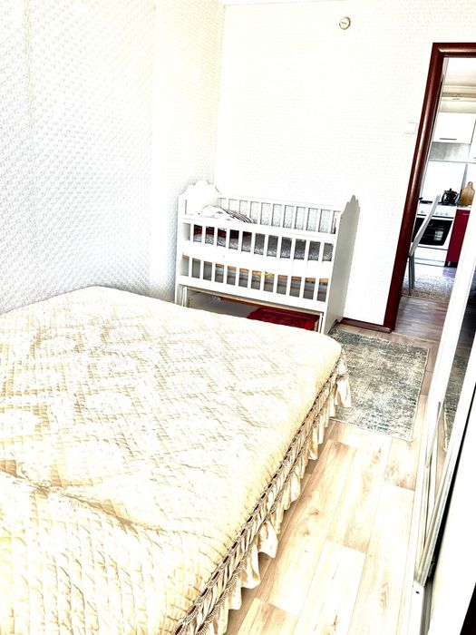 Продаеться 2 - комнатная квартира