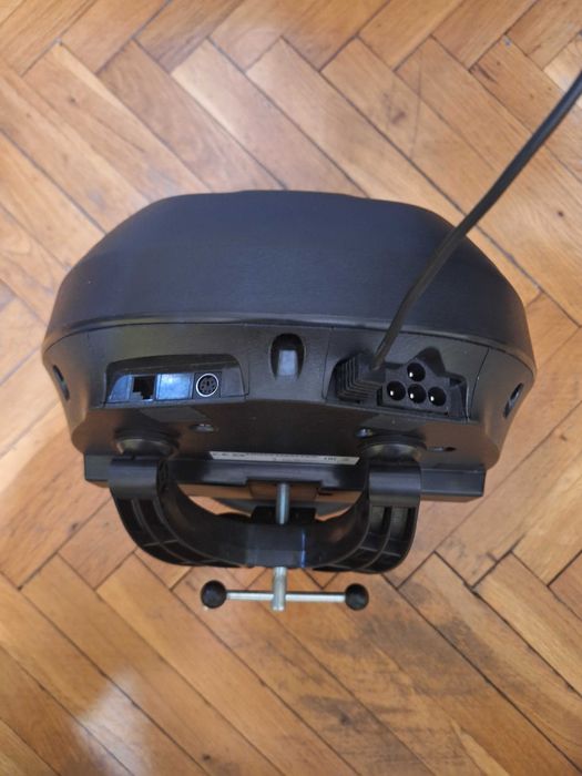 Волан Thrustmaster TX Racing Wheel Leather + Thrustmaster TH8S Shifter