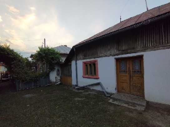 vand casa cu teren