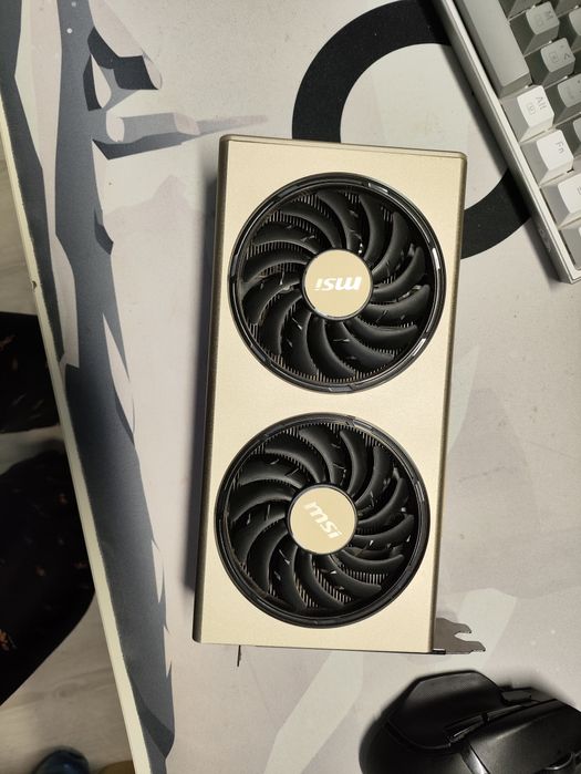 placa video Rx 5700xt msi evoke