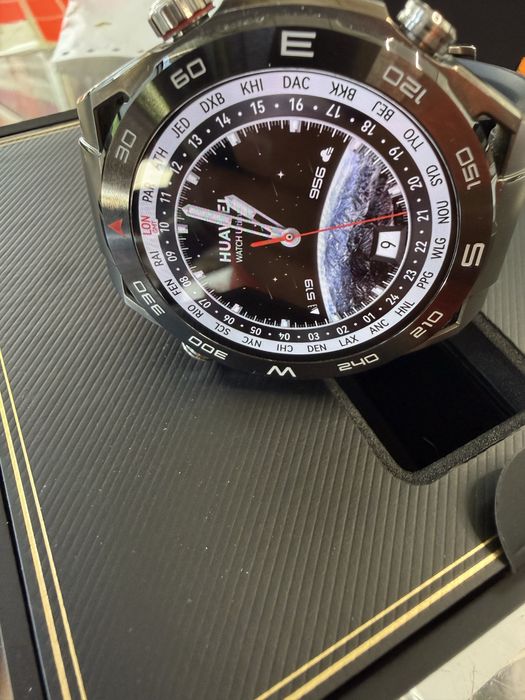 Huawei watch ultimate black zircon Перфектен!