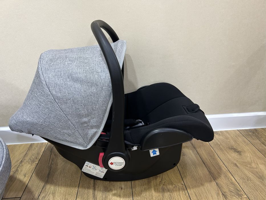 Продам коляску 3 в 1 Teknum