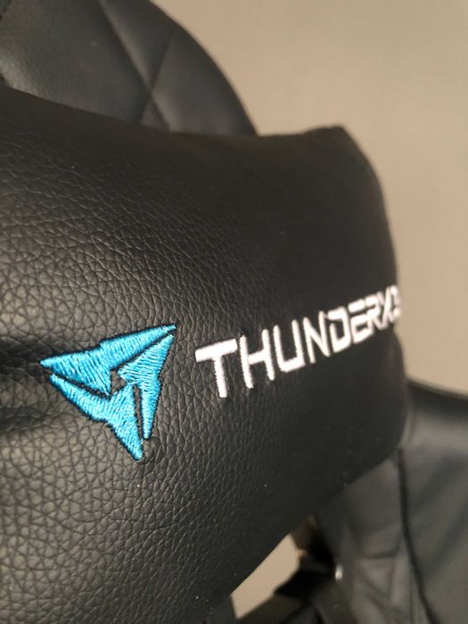 ThunderX3 / Геймерское кресло