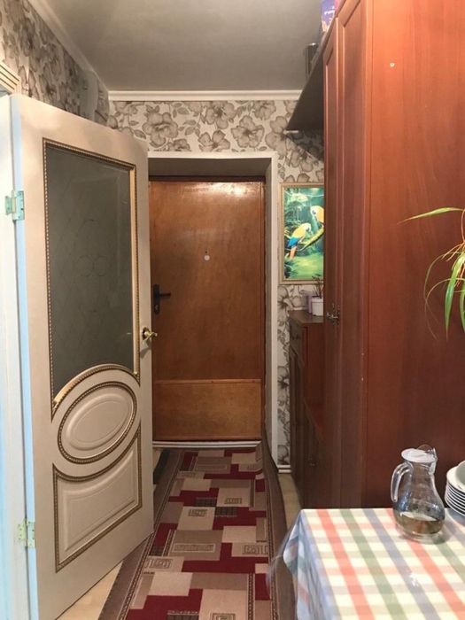 Продам ОКТ с мебелью