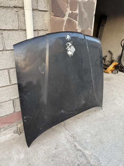 Широкий капот на BMW e34