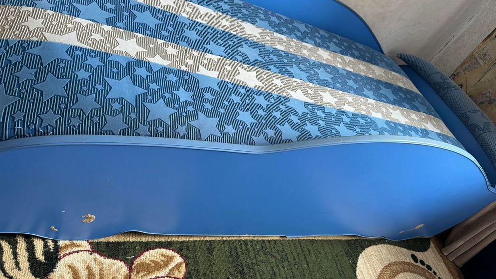 Продам срочно кровать