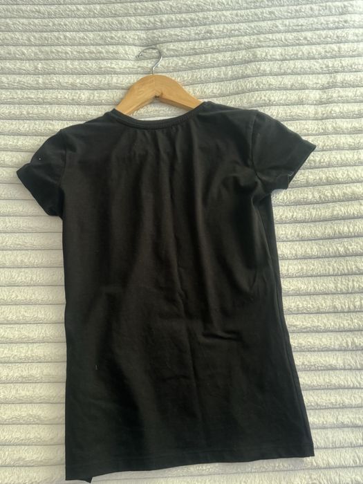 Guess - Дамска, черна тениска с камъни, размер С