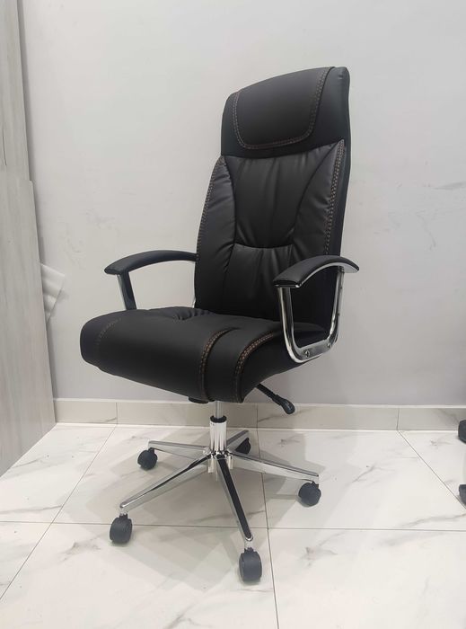 Кресло для руководителя Ленокс