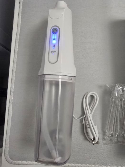 Ирригатор для полости рта