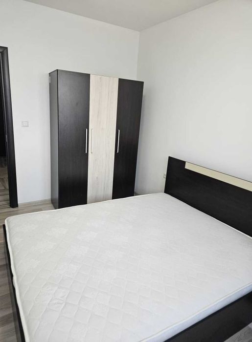 Дава се под наем Тристаен апартамент в Пловдив, Център - 87 кв.м за 398.82 € - Снимка #3