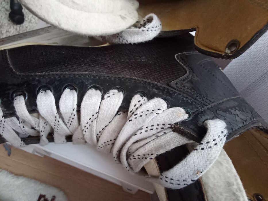 Мъжки кънки нр.42 използвани