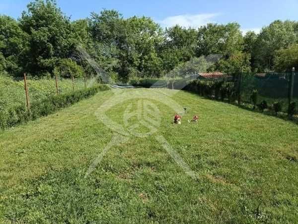 Къща в Равадиново