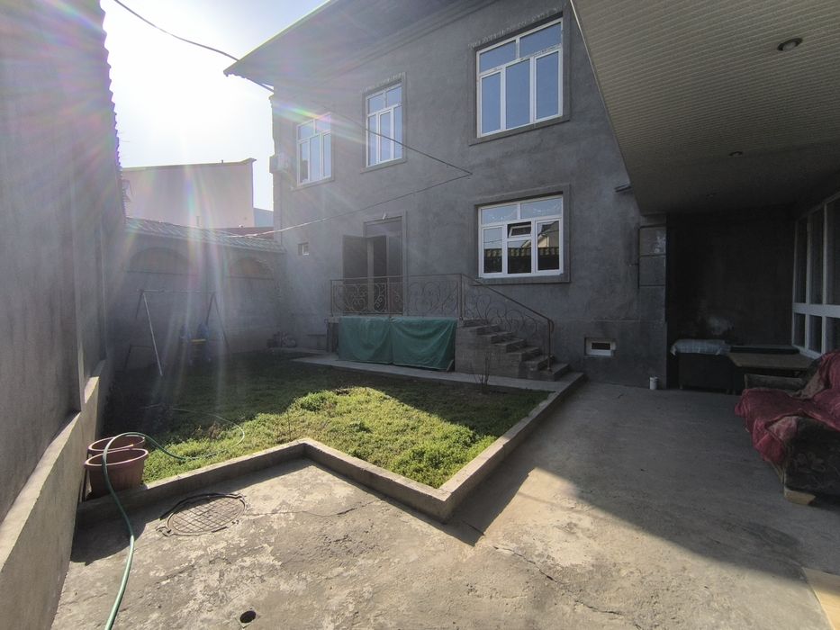 Участок на чиланзаре.